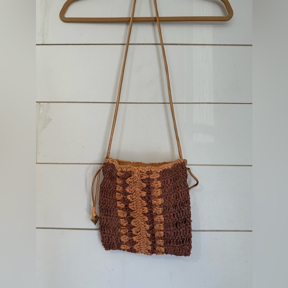 NWOT FREE PEOPLE Heatwave Mini Crossbody Woven Raffia Straw Drawstring Bohemian - Picture 11 of 16